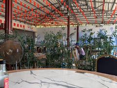 -潘先生平价海鲜城(神州半岛店)