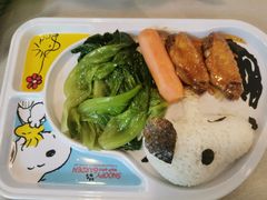 -史努比缤纷世界