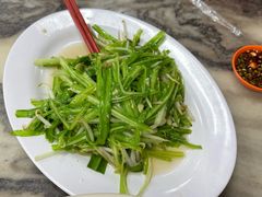 -新峰肉骨茶
