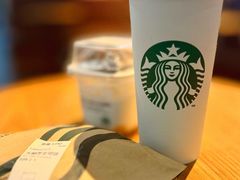 -星巴克(上海虹桥站2A检票口)