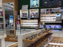 -光明眼镜·蔡司授权(九亭U天地店)