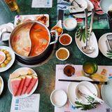 除了鸳鸯锅，有了这份攻略在杭州你还能吃到以下各式火锅！