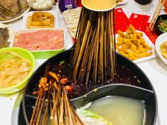 -钢管厂五区小郡肝串串香(党校路店)