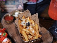 松露薯条-IL TEATRO 精品意大利餐厅