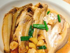 -荣小馆(椒江青悦城店)