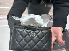 -CHANEL(恒隆广场店)