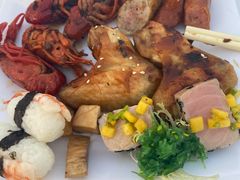 -亚龙湾希尔顿自助餐厅·海鲜·烧烤·沙滩BBQ·现场乐队
