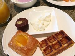 -海口绿发希尔顿酒店-田园汇自助餐·三文鱼·海鲜