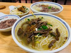 -泉兵三代清汤粉(晟龙店)