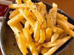 黑松露薯条-Golden Lily河内巴黎法越料理餐厅(建国西路店)