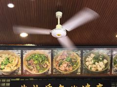 -谢老五跷脚牛肉·非遗传承店