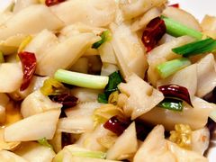 -肥肥虾庄·金牌油焖大虾(杨园滨江时代walk店)