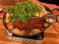 八爪鱼牛肉锅-东吉馆韩式餐厅(八经街总店)