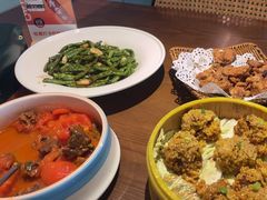 -前海沿·青岛菜(李沧万达店)