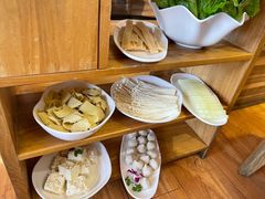 -颐辰舍岁岁羊(文昌万达景园店)