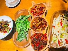 -隔壁老王·家常云南菜(花巷店)