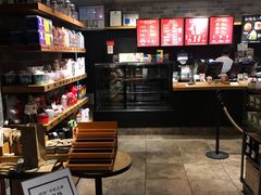 -星巴克(广州动漫星城东区店)