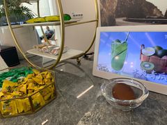 -宁波宝信宝马4S店(江北日湖店)