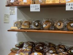 -雀食面包店(钟楼店)