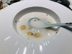 椰子莲子盅-宴昆山·私房菜(春晖店)