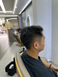-D.G造型·烫发染发接发