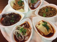 关中小吃拼-天下第一面(大雁塔北广场店)