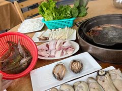 -濠轩阁特色生蚝火锅(水湾路店)