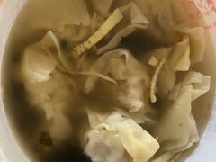 -笑来喜馄饨小笼工坊店(湖滨街店)