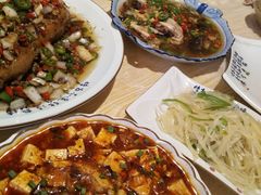-稻花香土菜馆