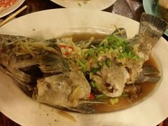 -拉威海鲜市场