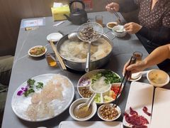 -官塘陈记鱼生·潮汕砂锅粥·牛肉火锅(潮枫路总店)