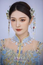 -艾米丽婚纱礼服