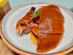 明湖烤鸭-鹊华居·地道鲁菜·海鲜·融合味(大明湖店)