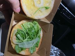 -HIGH FIVE哈福手工汉堡(桂林路店)