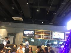 大堂-木屋烧烤(龙湖天街店)