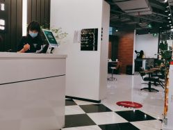 -程Studio