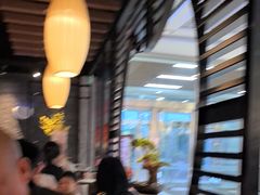 -呷哺呷哺 小火锅 (浦东新欧尚超市店)