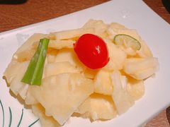 青柠檬拌鲜菠萝-云海肴·汽锅鸡·云南菜(领展购物广场·中关村店)