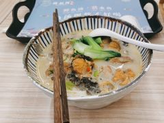 -鲜越鲜鱼粉(财富购物中心店)