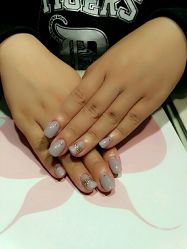 -莉娜美睫·穿戴甲
