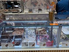 -VENCHI 闻绮(上海佛罗伦萨小镇店)