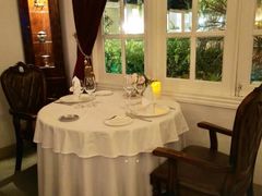 -La Villa French Restaurant