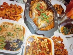 -巴特餐饮6加1音乐餐吧·新疆菜