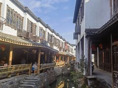 -丝绸小镇荻港古村