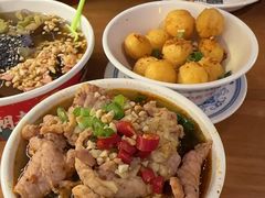 -炉小二铜锅牛蛙•川湘菜(三里屯店)