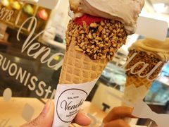 -VENCHI 闻绮(北京国贸商城店)