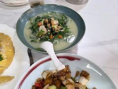 -明本湛江鸡•海鲜小厨(陈家祠店)