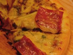 披萨-韩京炭火烤肉自助料理(柯桥万达店)