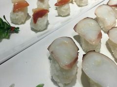 日式寿司-聚盛源蒸汽海鲜火锅烤肉自助(巨川金海岸购物广场店)