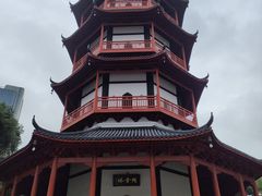 -绳金塔